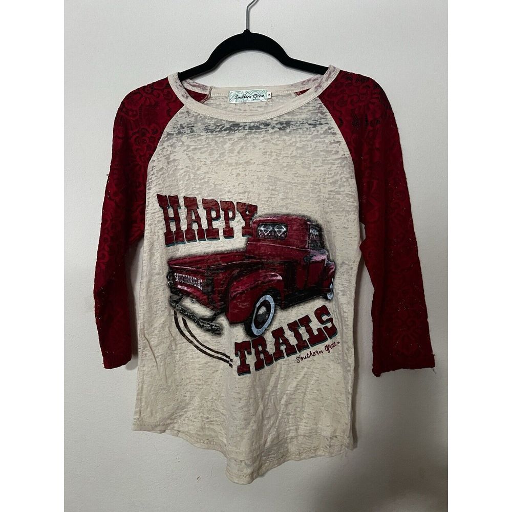 Southern Grace Womens Small Red Truck Casual T-shirt Happy‎ Trails